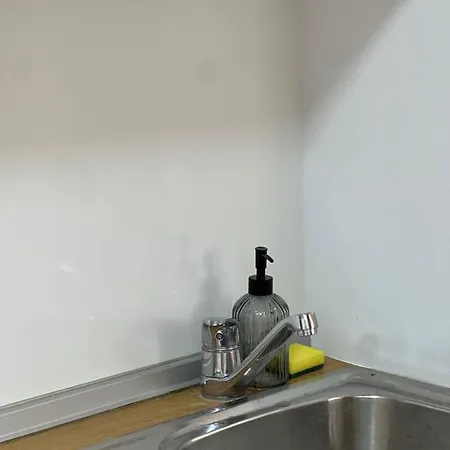 2-bedroom With Balcony And Free Parking