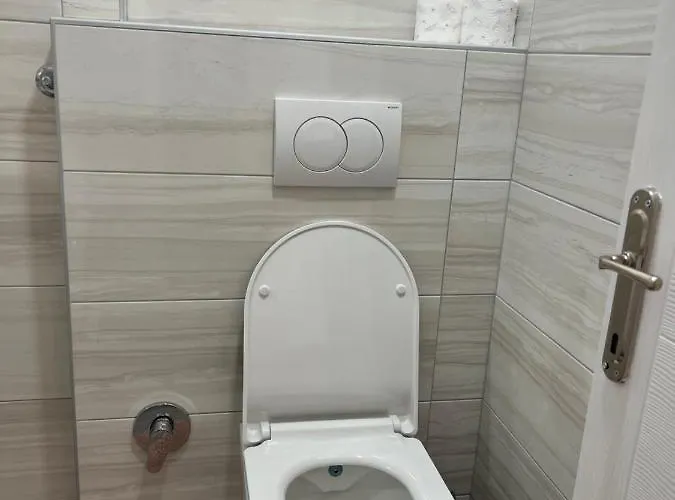 2-bedroom With Balcony And Free Parking 塞拉耶佛